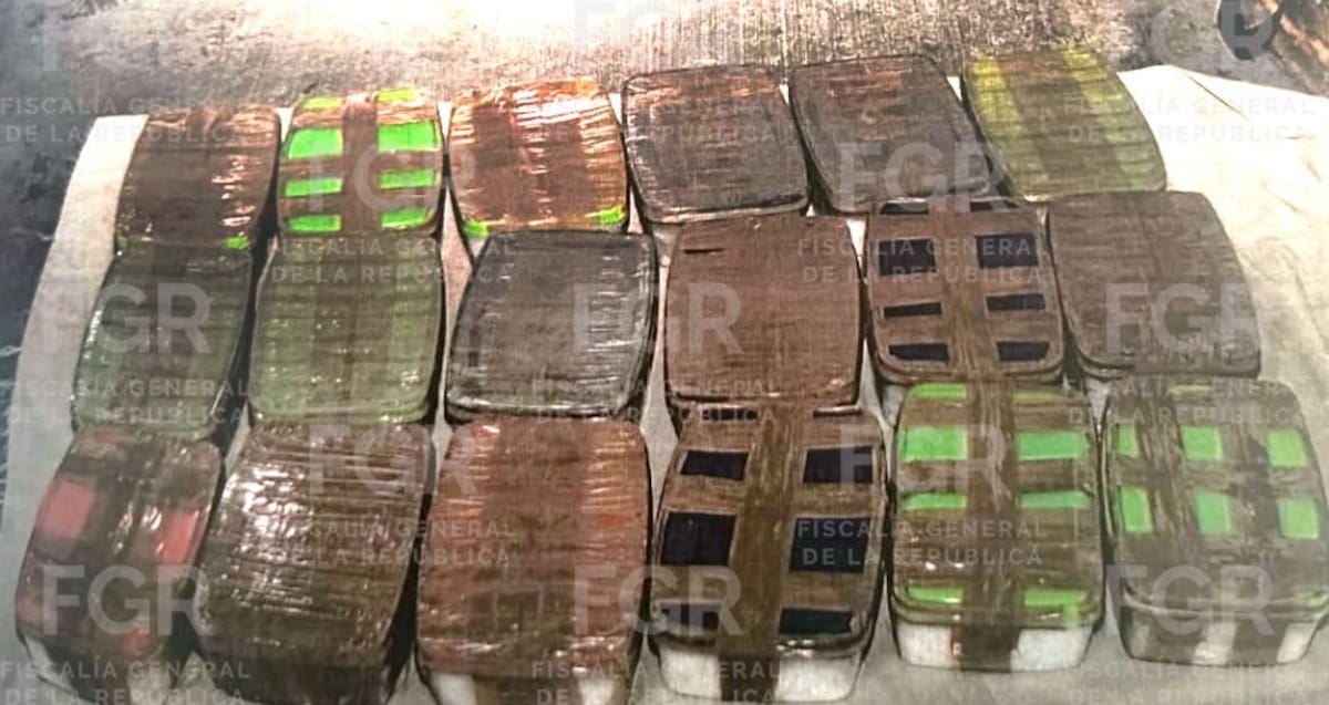 Un juez federal impuso la medida cautelar de prisión preventiva oficiosa a David "N", conductor de un tractocamión detenido con alrededor de tres mil kilogramos de metanfetamina l Foto: Cortesía