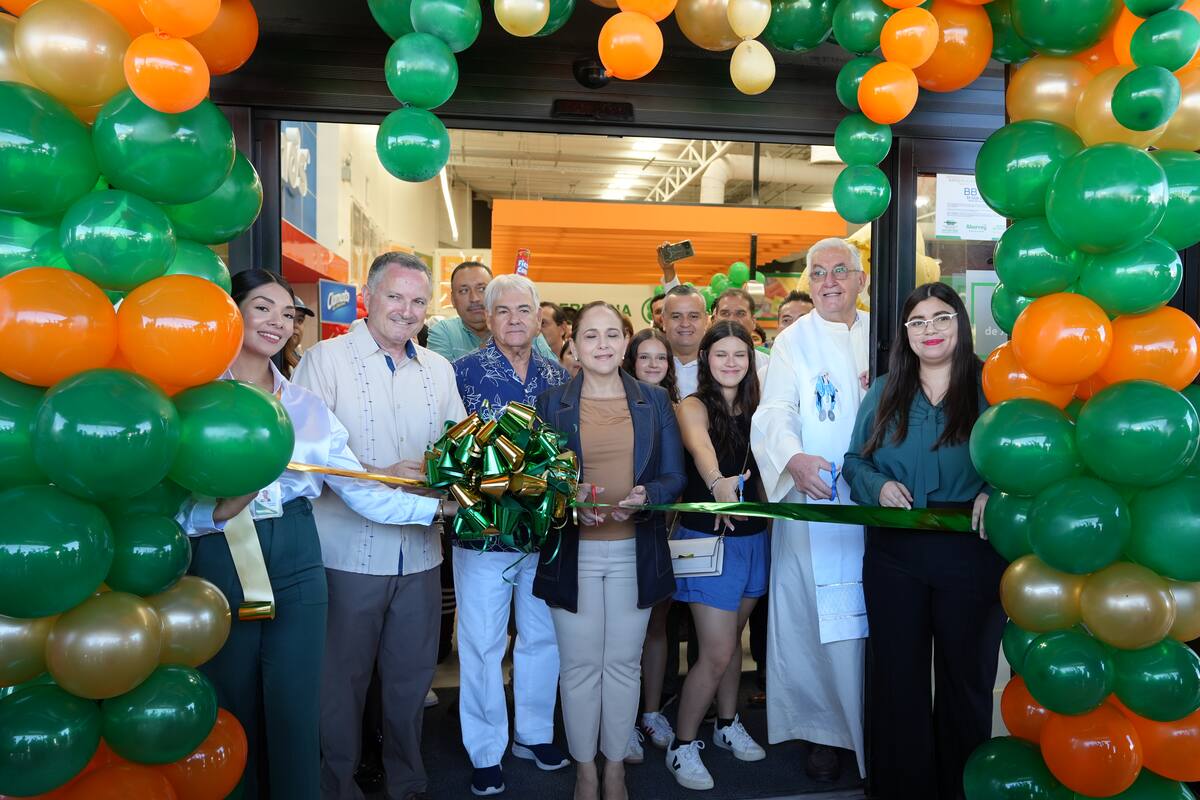 Abre Abarrey su tienda número 124 en Sonora