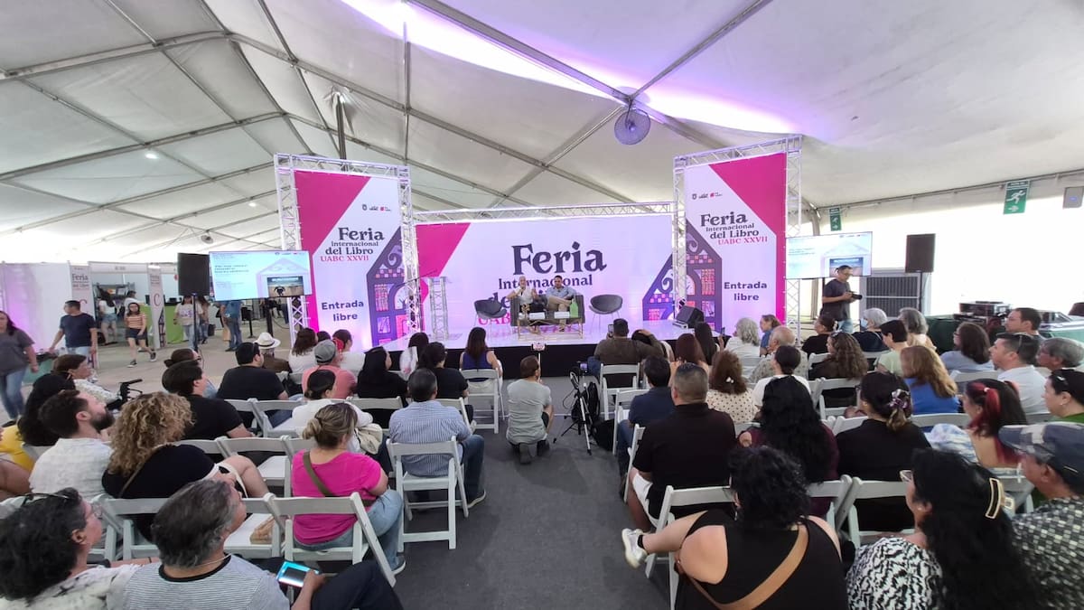 Soraya Anna Villarreal presentó su libro “Yo no nací madre buscadora” en la FIL UABC 2026, donde comparte la historia de la desaparición de su hijo Kevin Moreno y su transformación en madre buscadora Foto: Said Morones