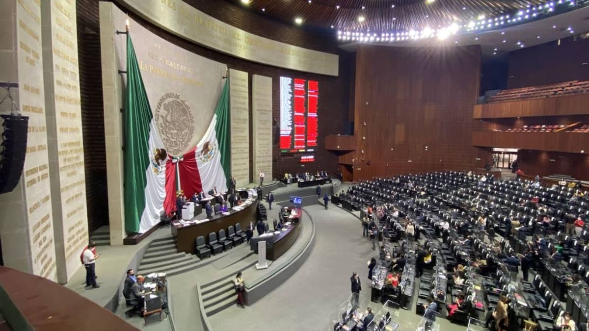 A pesar de la crisis de infraestructura y las necesidades de mantenimiento, diputados de la Ciudad de México aumentan sus prerrogativas en más de 264 millones de pesos durante 2024 y más de 44 millones en el primer semestre de 2025