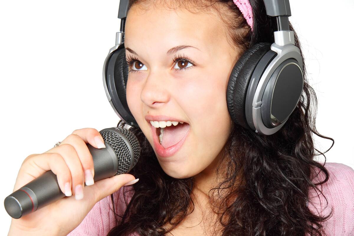 Spotify incluye función de karaoke, hasta te dirá qué tan bien cantas
