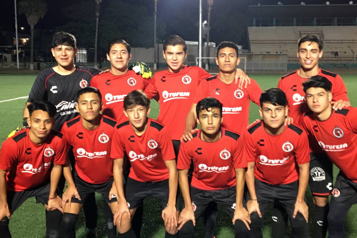 Futbolistas sonorenses se integran a las Fuerzas Básicas de Xolos de Tijuana