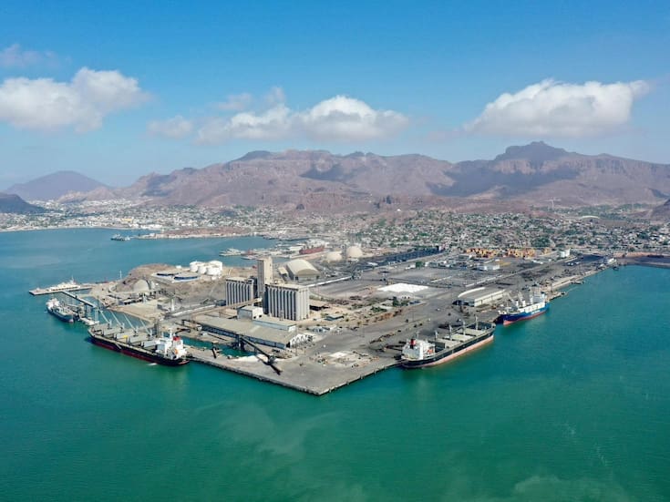Retienen en Guaymas un buque de Singapur