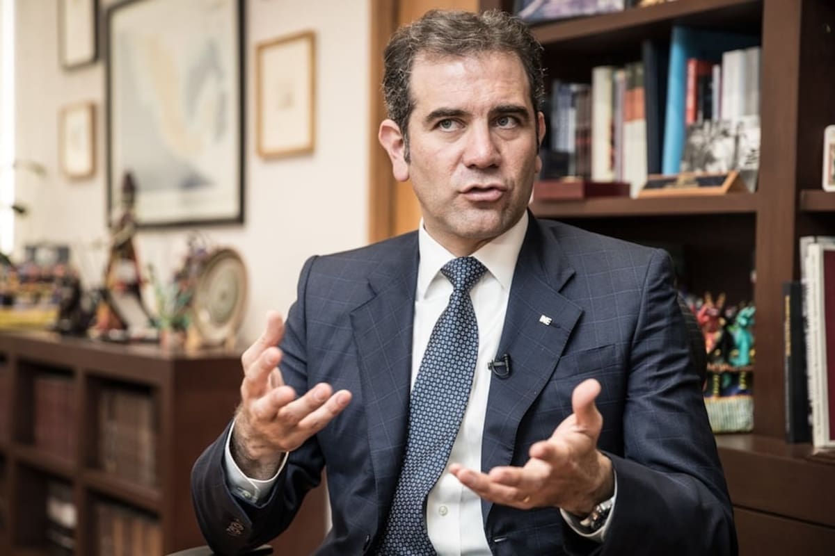 TFJA va por Lorenzo Córdova, consejeros y exconsejeros del INE por presuntas faltas graves como retrasar la revocación de mandato