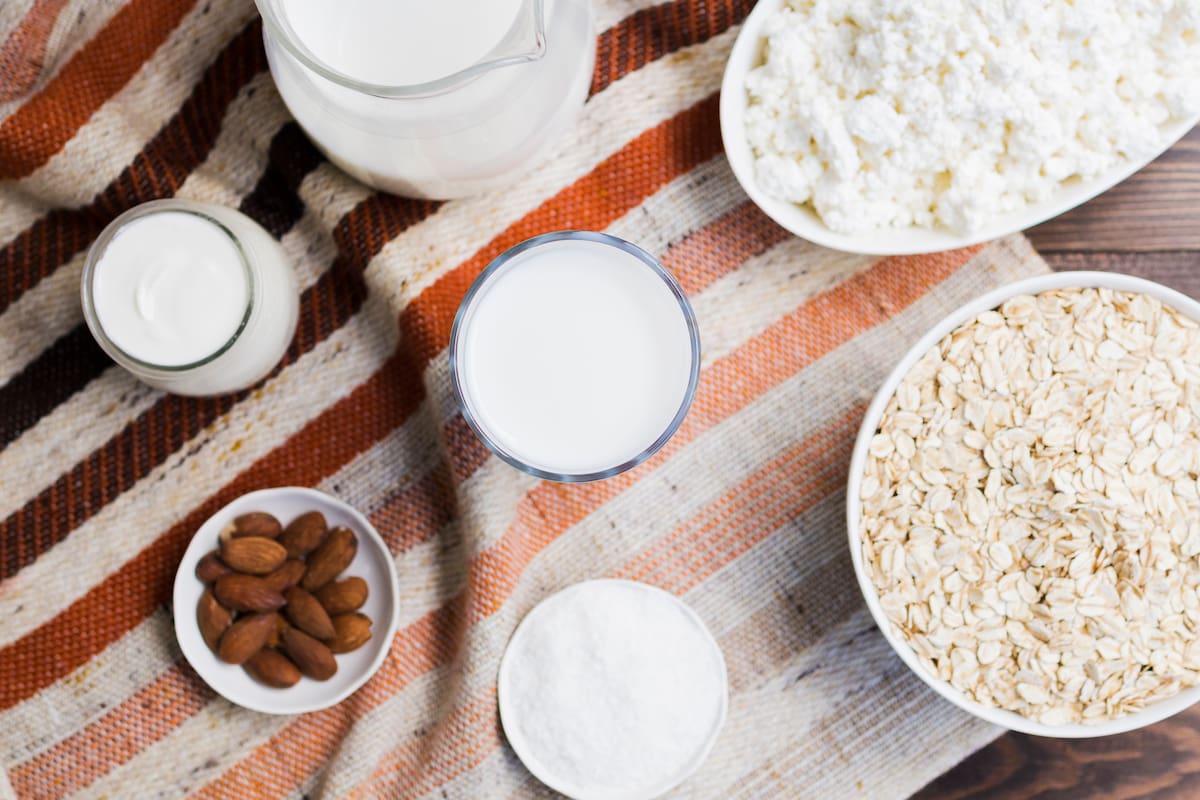 Qué son los búlgaros y para qué sirven: sus beneficios reales en la digestión y cómo elegir entre kéfir de leche o de agua