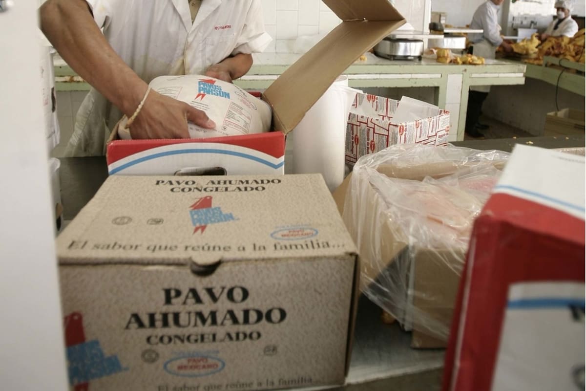 Sin “boom” decembrino: ventas de pavo se mantienen bajas en Hermosillo y generan mermas a comerciantes