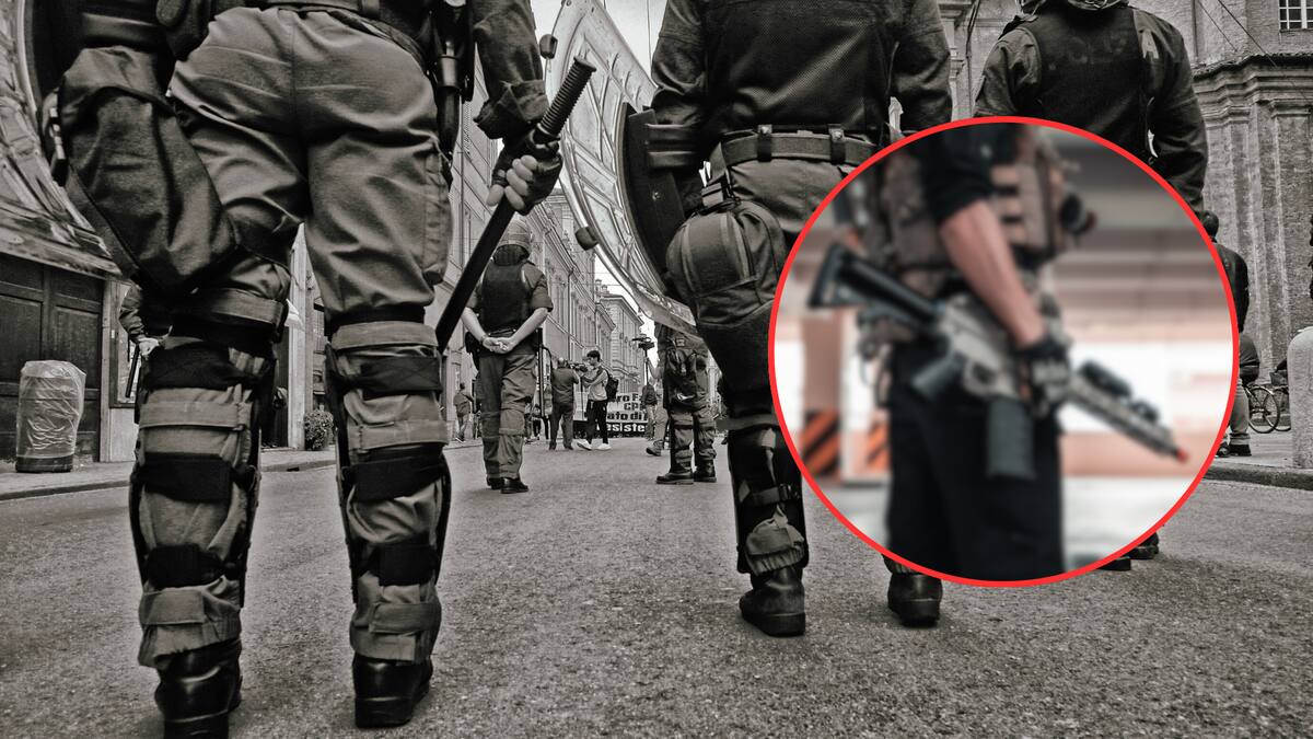 Los militares son señalados por normalistas de Ayotzinapa por la desaparición forzada de estudiantes.