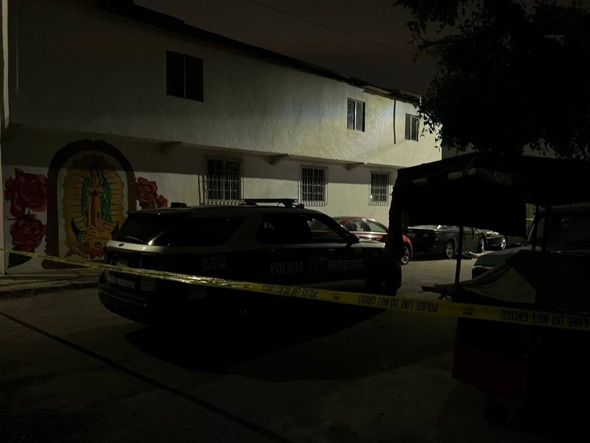 El homicidio se registró justo afuera un templo católico.