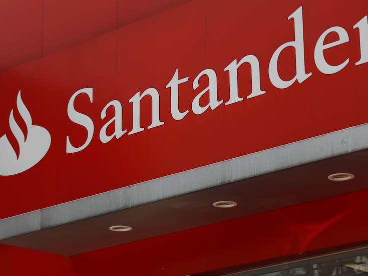 Santander restablece su app tras ocho horas de fallas en plena quincena; Scotiabank también reporta intermitencias