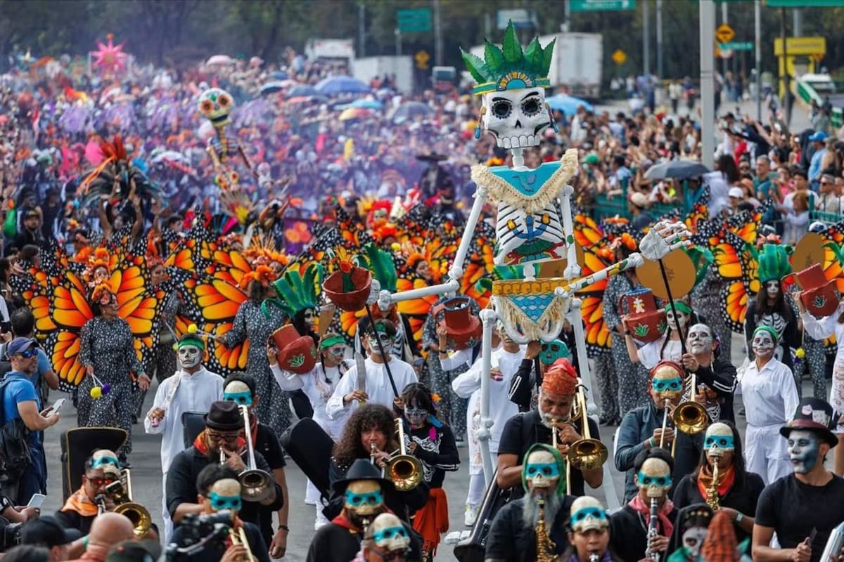 Lista de calles cerradas por el Gran Desfile de Día de Muertos 2026 en CDMX