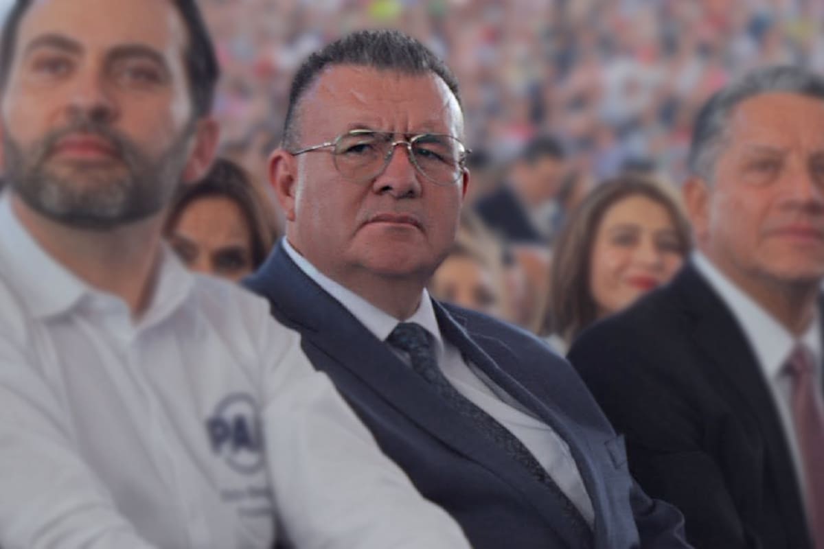El funcionario que encabezó el decomiso de 59 millones de litros en Guanajuato es apartado e investigado mientras crecen las dudas sobre el operativo presentado como un golpe histórico al huachicol