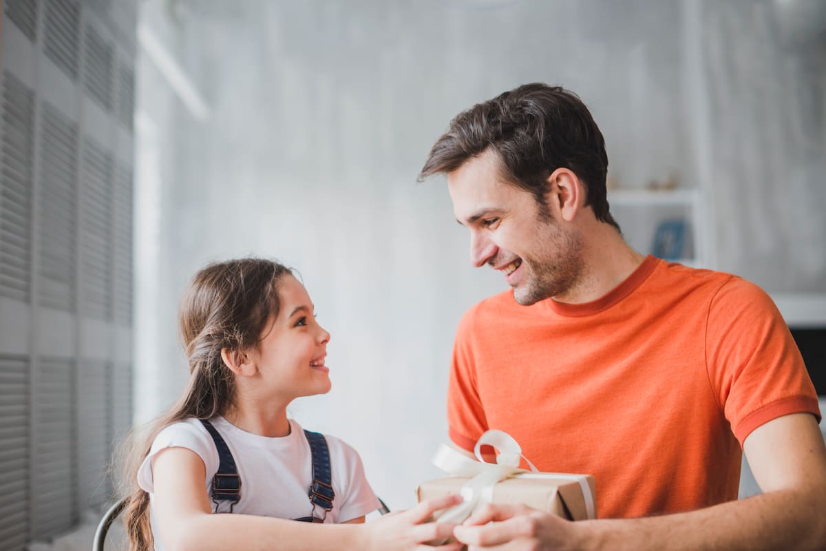 Amazon pone ofertas desde ya para festejar el Día del Padre, el domingo 16 de junio