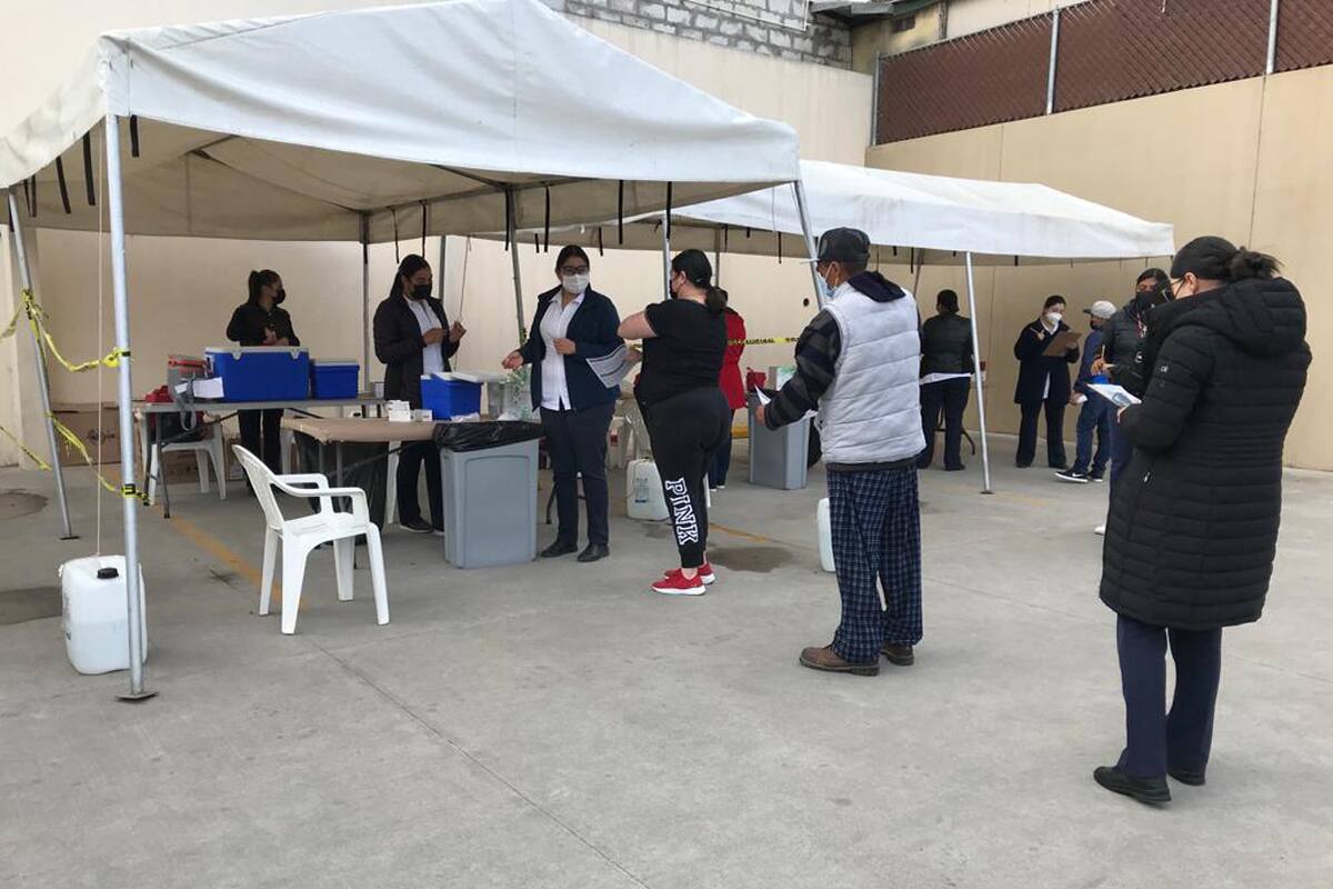 Covid-19: Necesario vacunarse para que BC siga en semáforo verde