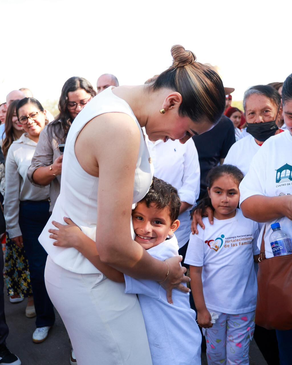 Firman convenio DIF Nacional, DIF estatal y UABC para diplomado en derechos de la niñez. Foto: Cortesía