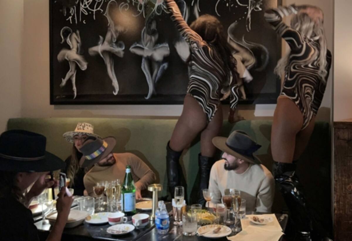 Photo ©2022 Lagencia Press
EXCLUSIVE. Coleman-Rayner
Aspen, CO, USA. January 28, 2022
***Videos also available***
Maluma, the star of Marry Me with Jennifer Lopez and Owen Wilson is seen wearing a cowboy hat arriving with his entourage to celebrate his 28th birthday at The Snow Lodge restaurant in inside St. Regis Resort in Aspen. The Columbian singer had two beautiful girls dance for him for his birthday. DJ Steve Aoki stopped by to celebrate his friend before his gig at The Belly Up Aspen.
CREDIT MUST READ: Coleman-Rayner
Tel US (001) 310 474 4343 Ð office
www.coleman-rayner.com
