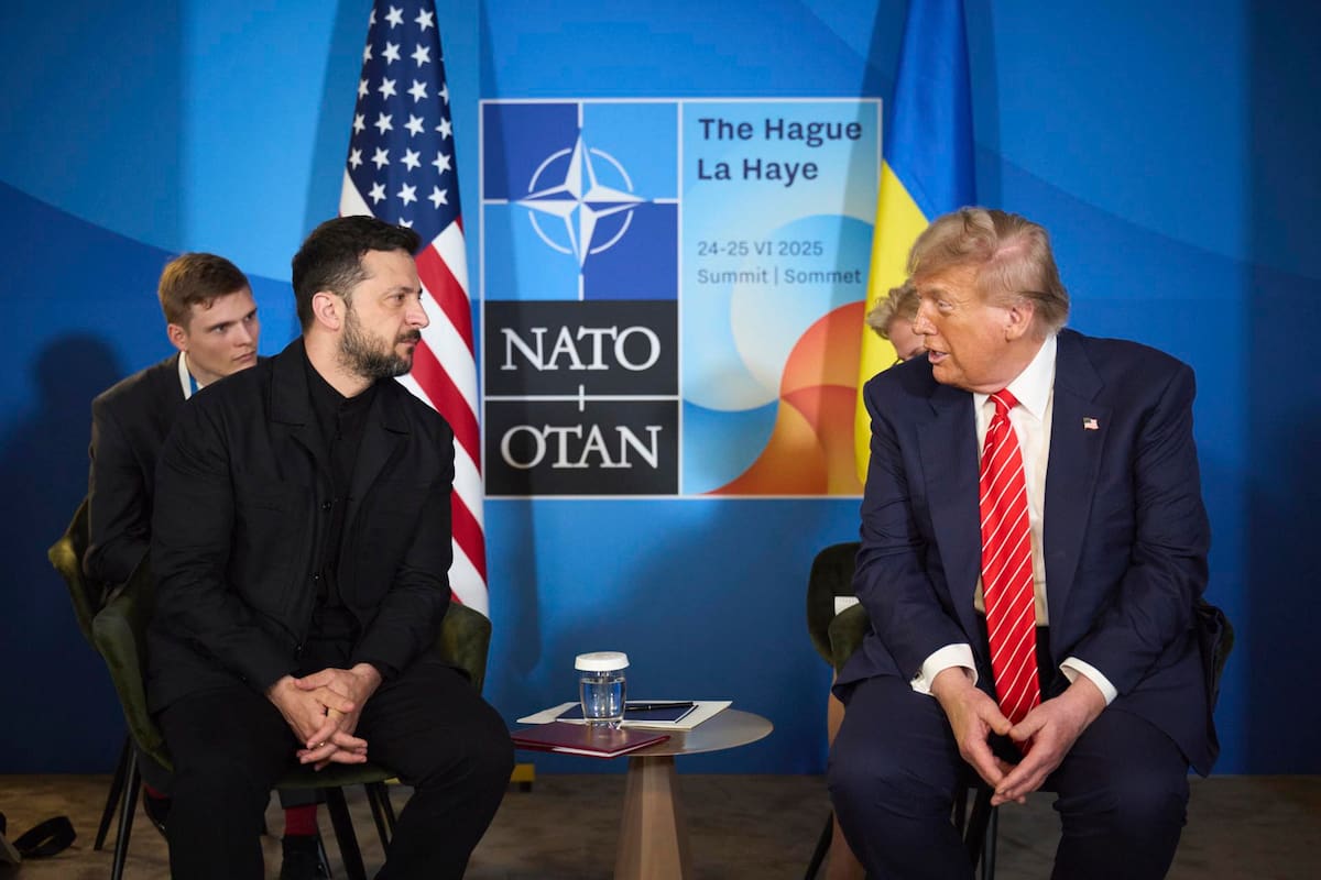 Zelenski pide a Trump cooperación militar y fabricación conjunta de drones; busca apoyo para defensa antiaérea y advierte sobre uso de tecnología iraní por Rusia