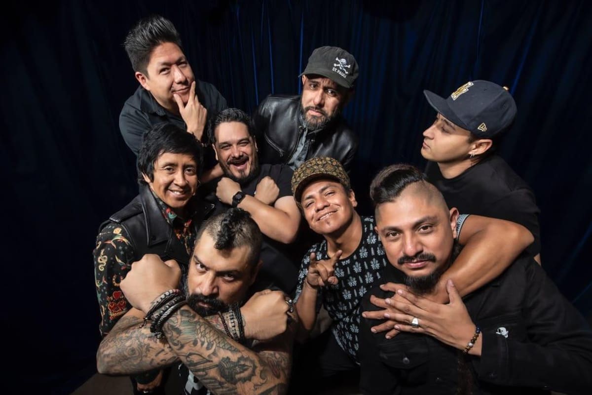 Retrata Panteón Rococó historias de México