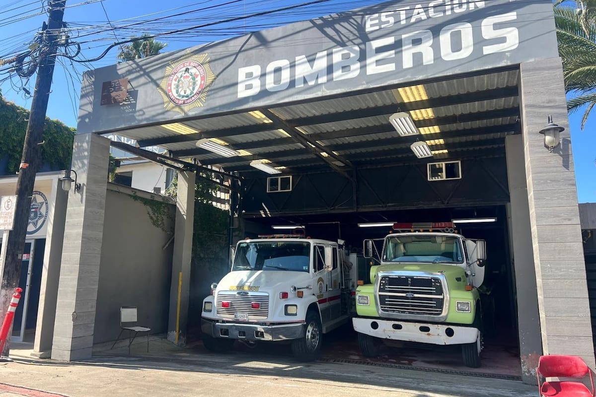 Bomberos de Rosarito denuncian malas condiciones de unidades y equipos de trabajo