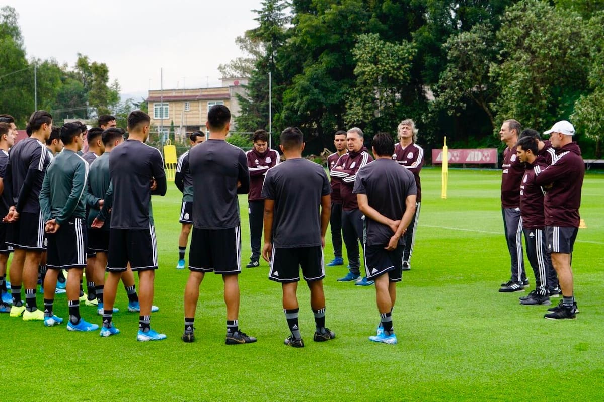 'Tata' Martino presenta convocatoria de México para juegos ante Gales y Costa Rica