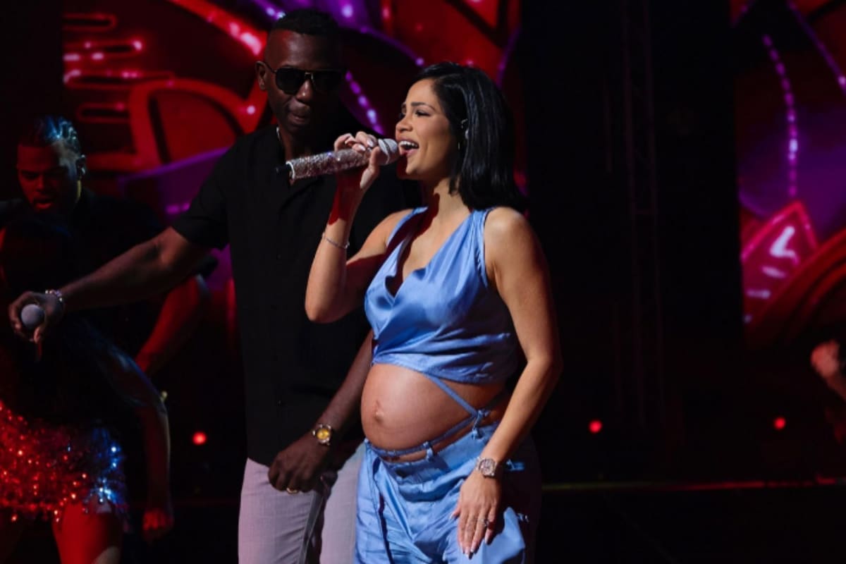¡Es niña! Natti Natasha revela el sexo de su bebé durante los Premios Juventud