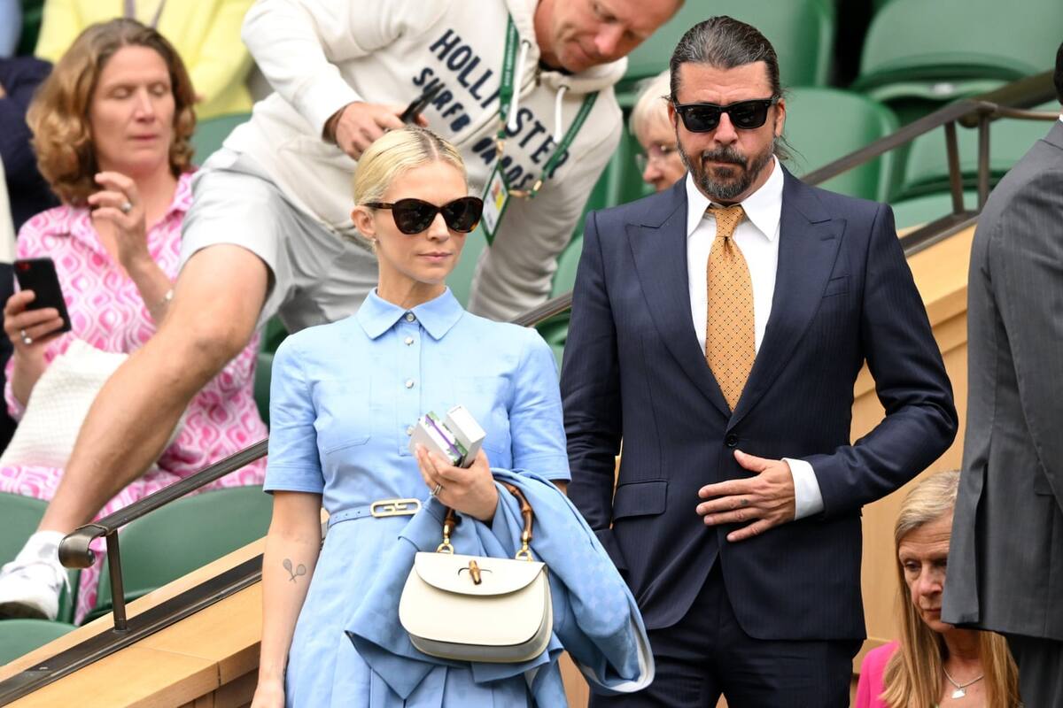 Dave Grohl confiesa haber engañado a su esposa y tener una hija fuera de su matrimonio