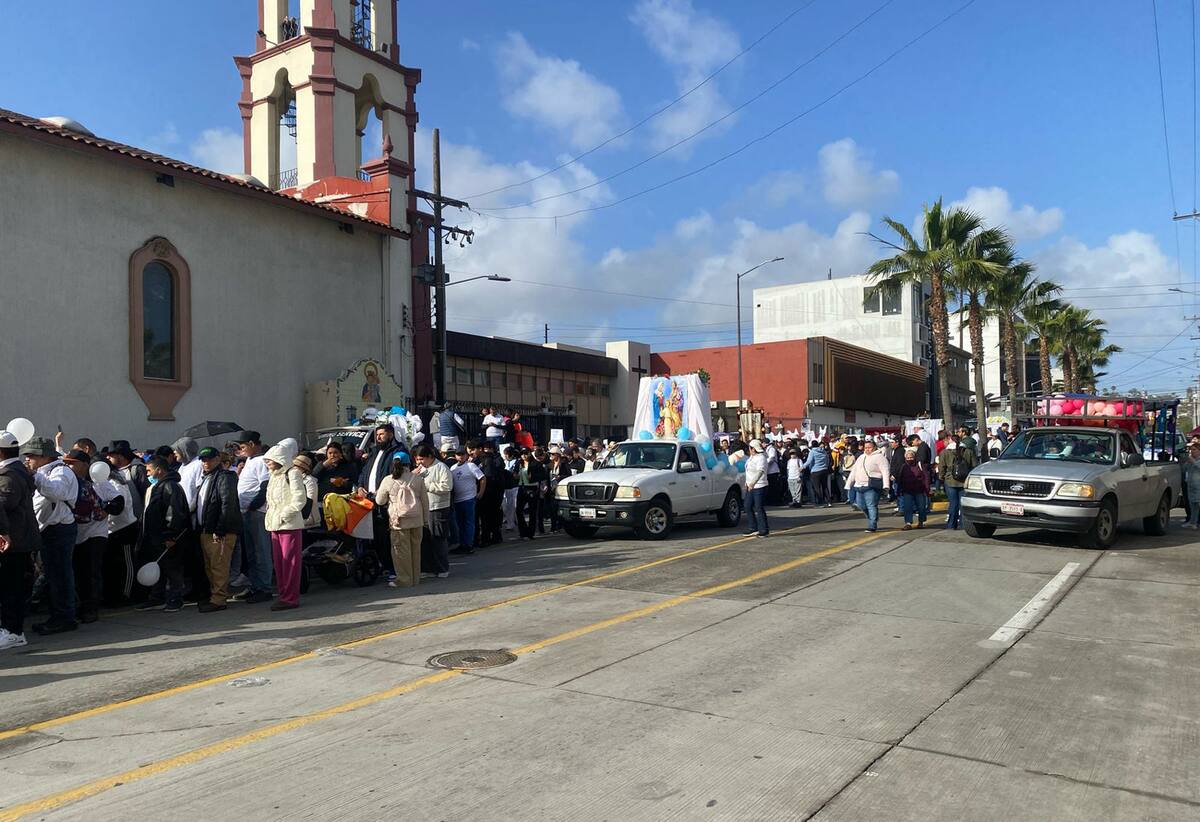 El contingente salió de la parroquia del Sagrado Corazón, sobre la calle Décima de la zona Centro.
