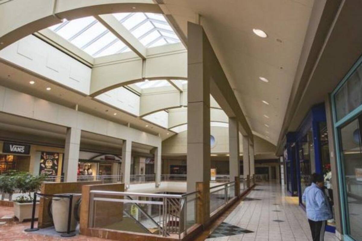 Cierra Metrocenter Mall en Arizona