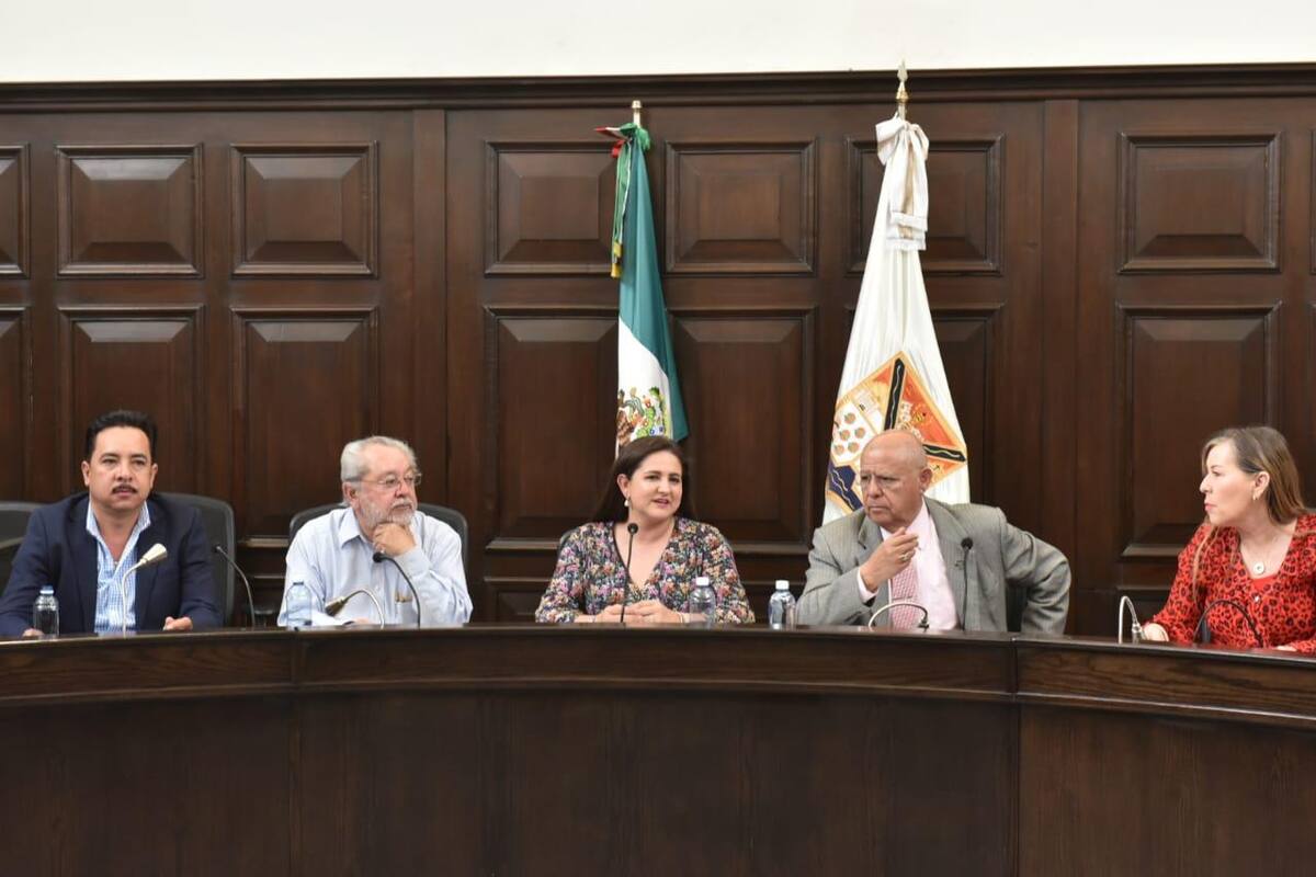 Célida López acuerda apoyar manifestaciones de las mujeres