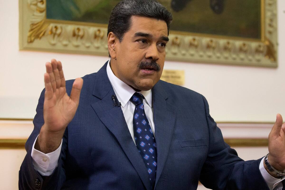 Maduro vincula a Colombia con el grupo criminal "Los Rastrojos"