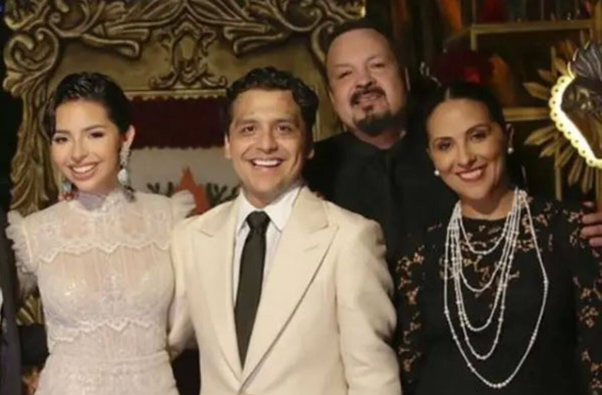 Pepe Aguilar estaría haciendo hasta lo imposible por defender el matrimonio de Chrisian Nodal y Ángela Aguilar.