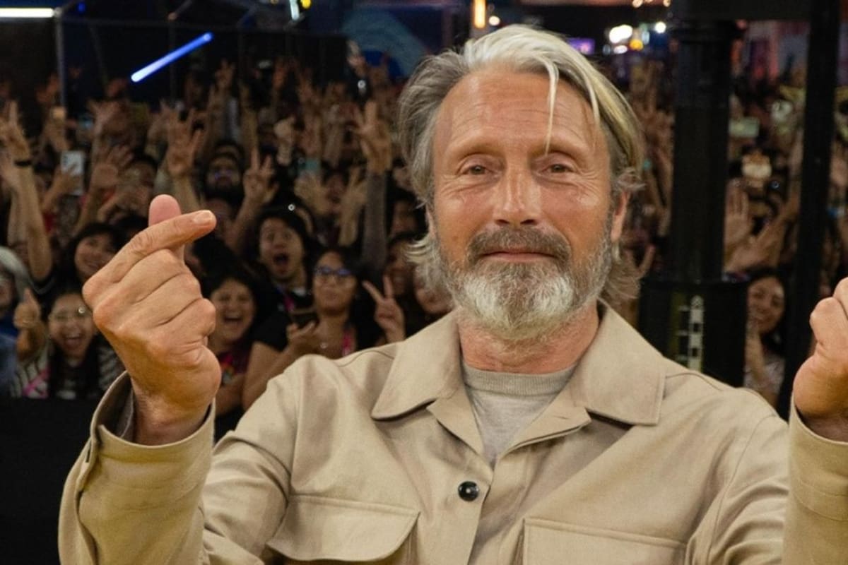 Mads Mikkelsen visita México por primera vez y motiva a jóvenes cineastas a contar sus propias historias