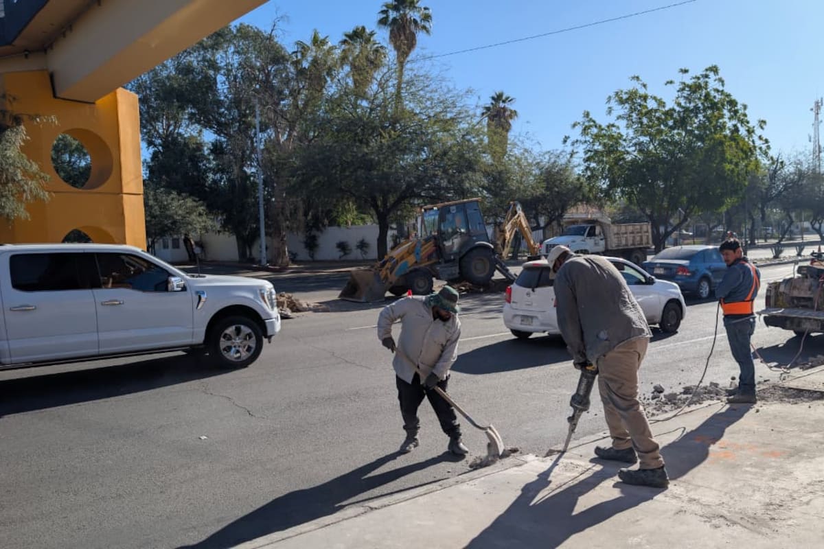 Estudiantes celebran inicio de obras de cruce peatonal frente a Unison: “Nos da gusto que priorizaron la seguridad de quienes caminamos”
