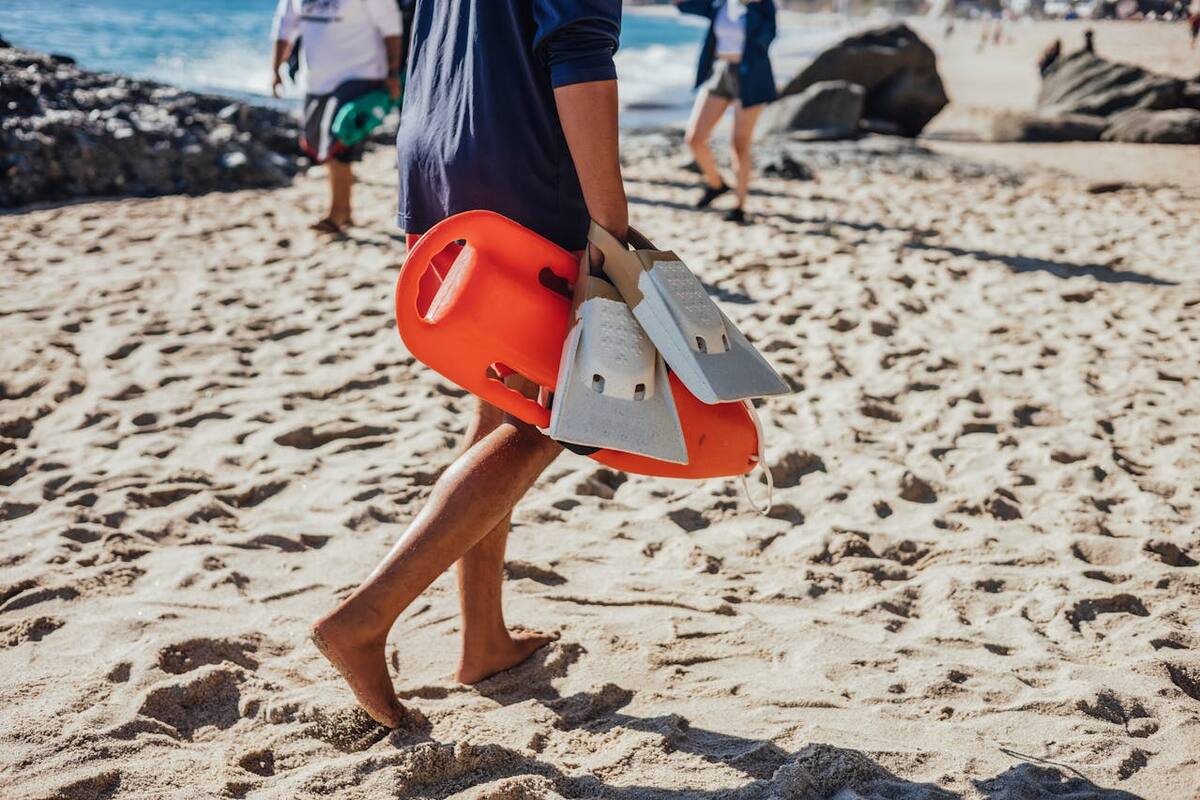 Oferta de trabajo: Empresa canadiense tiene vacante de salvavidas con sueldo de más de 26 mil pesos