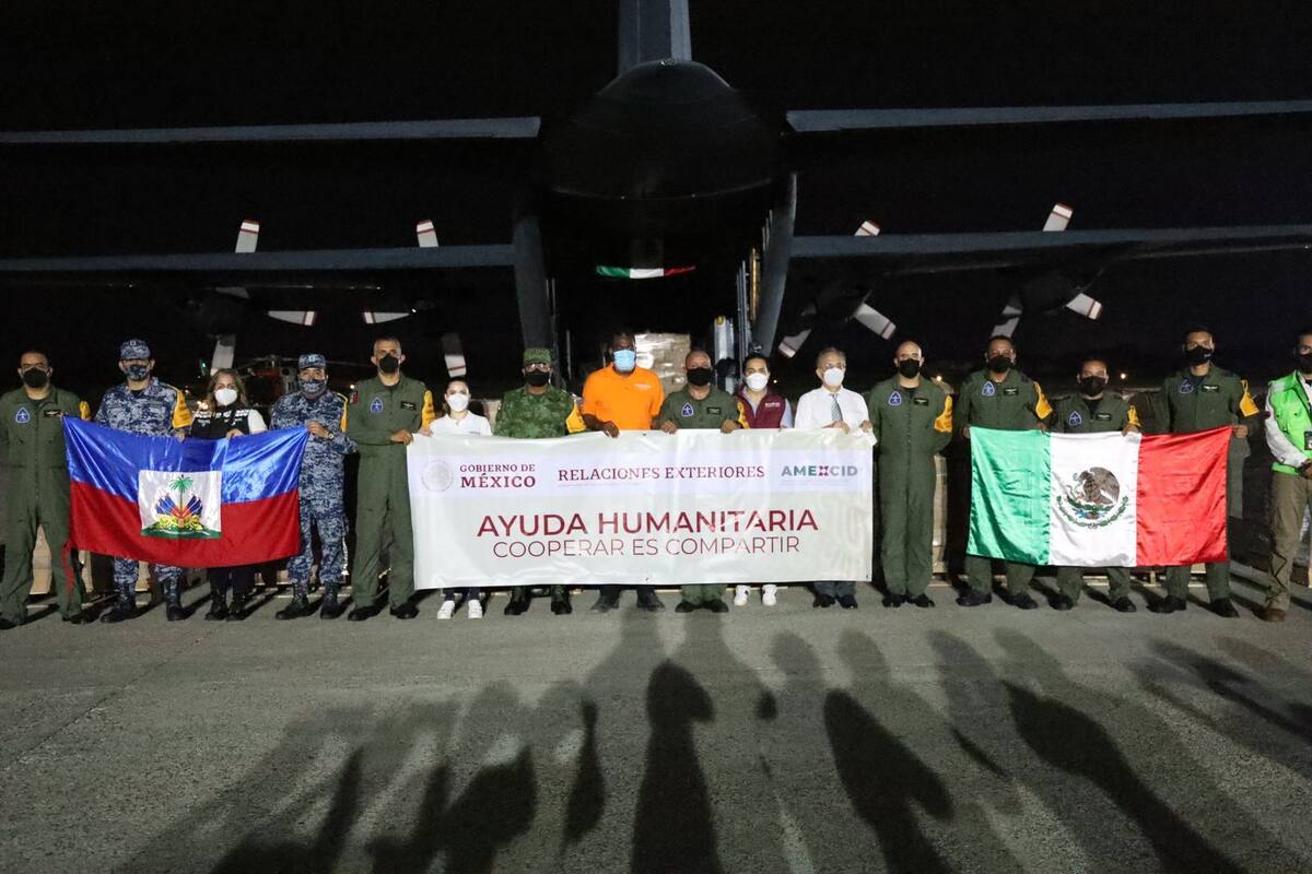 México envía otras 20 toneladas de ayuda humanitaria a Haití por medio de aeronaves de la Fuerza Aérea Mexicana