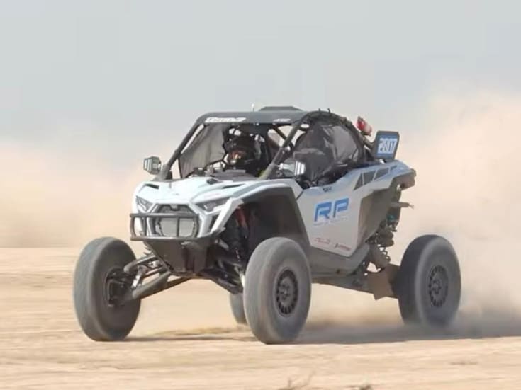 Tagle se llevó la bandera a cuadros de la Kendall Motrix de CODE