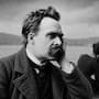 Friedrich Nietzsche, filósofo alemán, reflexionó sobre la vida en pareja y coincidió con la psicología: “No es la falta de amor lo que hace infelices a los matrimonios, sino la falta de amistad”