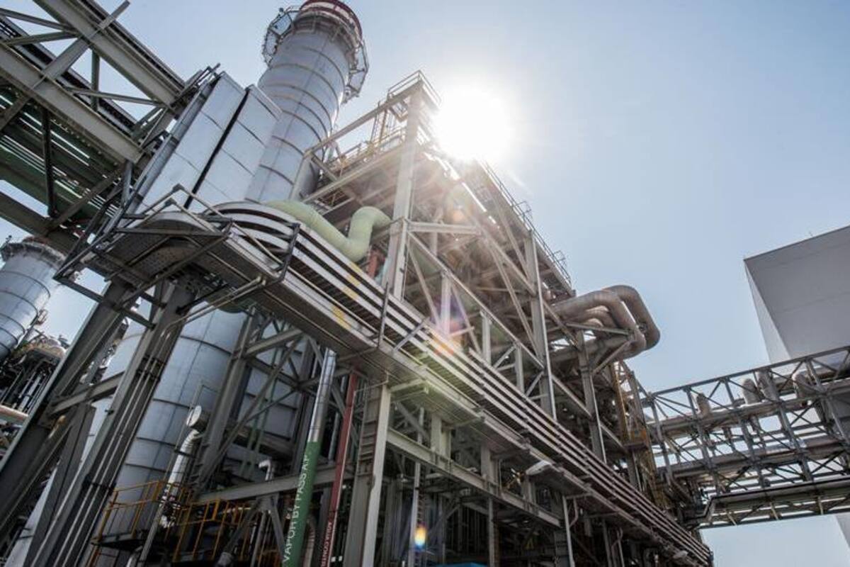 Cofece interpone controversia constitucional contra Ley Eléctrica de AMLO