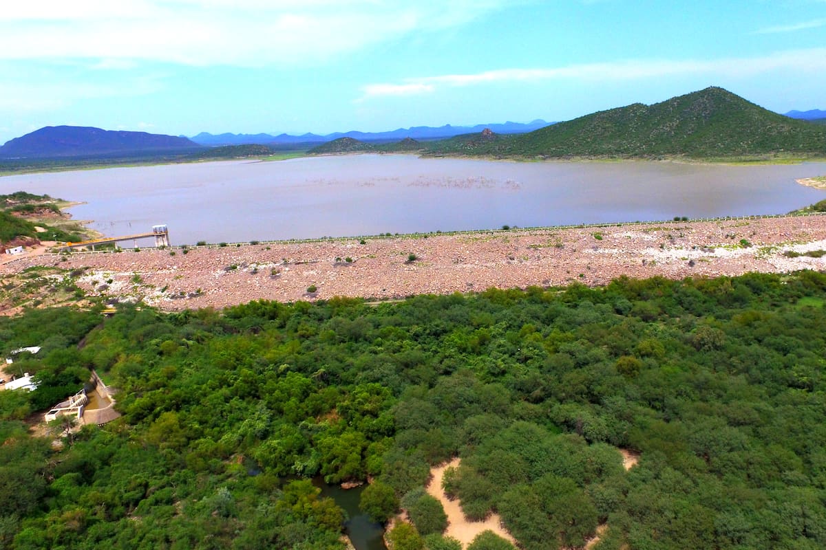 Pide Célida López a Conagua no derramar agua de El Molinito