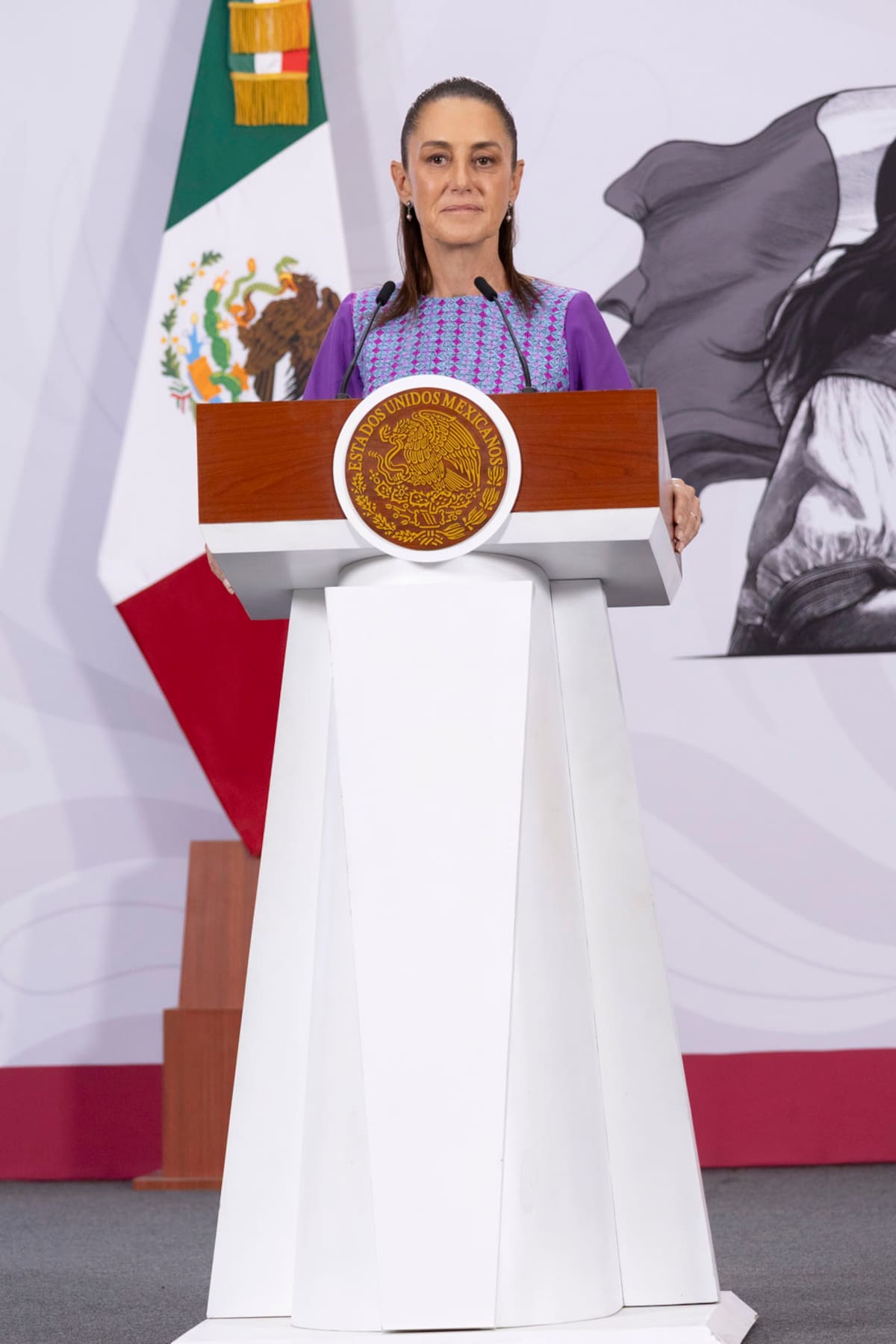 Cuauhtémoc, Ciudad de México, México, 30 de abril de 2026. La doctora Claudia Sheinbaum Pardo, presidenta Constitucional de los Estados Unidos Mexicanos en Conferencia de prensa matutina “Conferencia del Pueblo”. | Foto: Juan Carlos Buenrostro / Presidencia