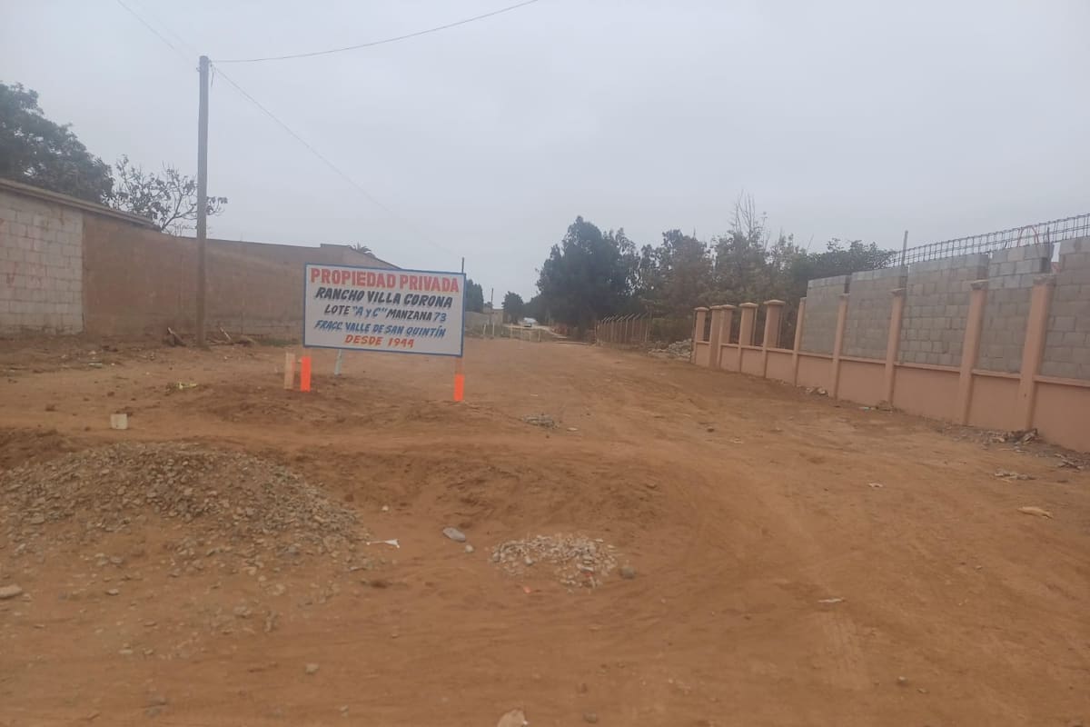 Ayuntamiento de San Quintín ordena liberar vialidad tras detectar obstrucción