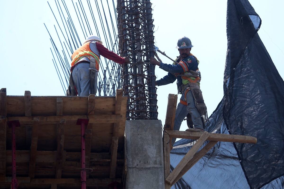 Cae 17.1% producción de constructoras en marzo