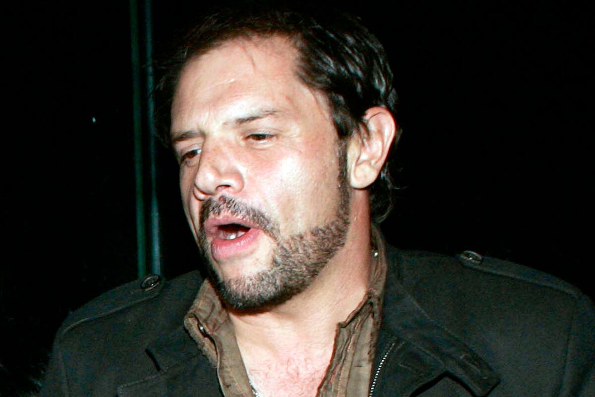 Héctor Parra llora al escuchar las acusaciones de su hija Alexa