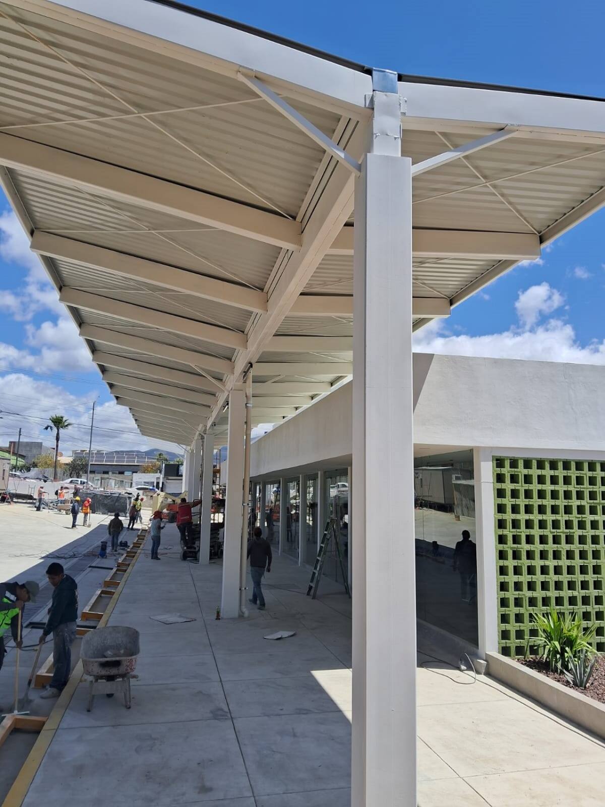 Rehabilitación y modernización de la Central de Autobuses de Ensenada.