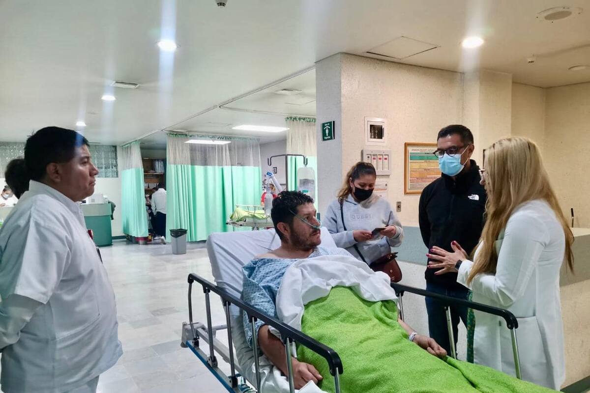 Al menos 13 lesionados luego que un rayo impactara sobre campo de fútbol en Edomex