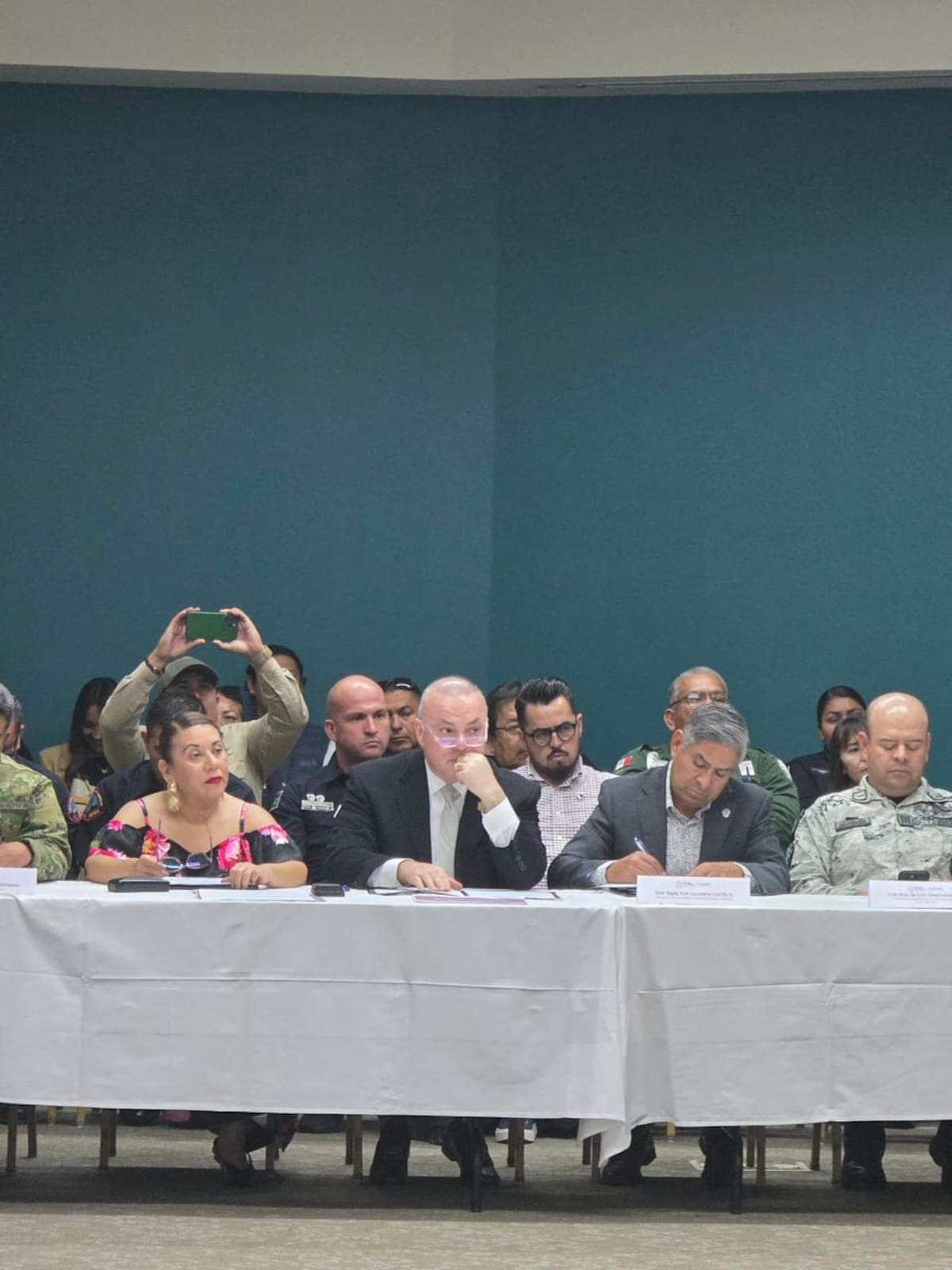 Autoridades municipales y estatales iniciaron la planeación del operativo de seguridad para el periodo vacacional de Semana Santa, con acciones preventivas en escuelas, colonias y zonas comerciales para proteger a turistas y residentes. Foto: Cortesía
