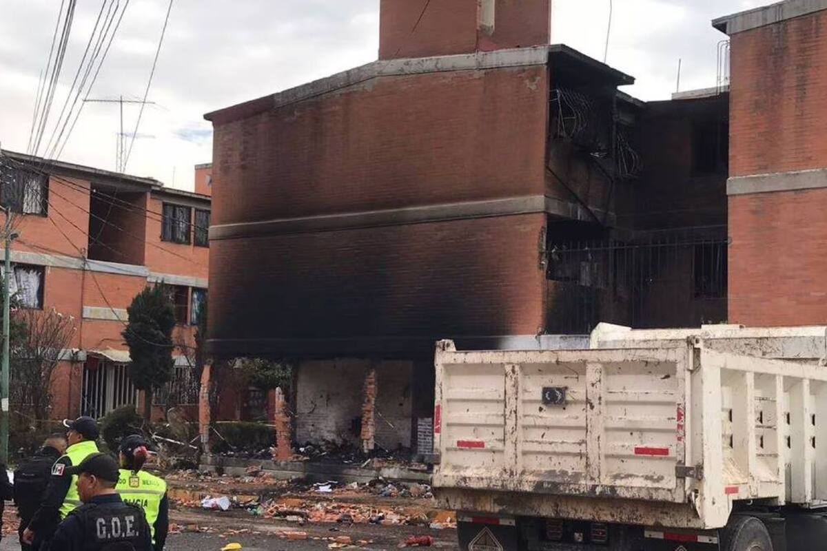Edomex: Una persona muerta y 10 heridos tras explosión de tanque de gas en unidad habitacional