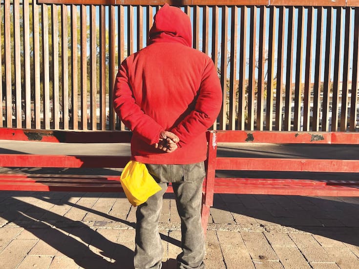 Extranjeros deportados de EEUU quedan en el limbo en México: Son enviados al país y algunos deciden establecerse ante la incertidumbre de su situación