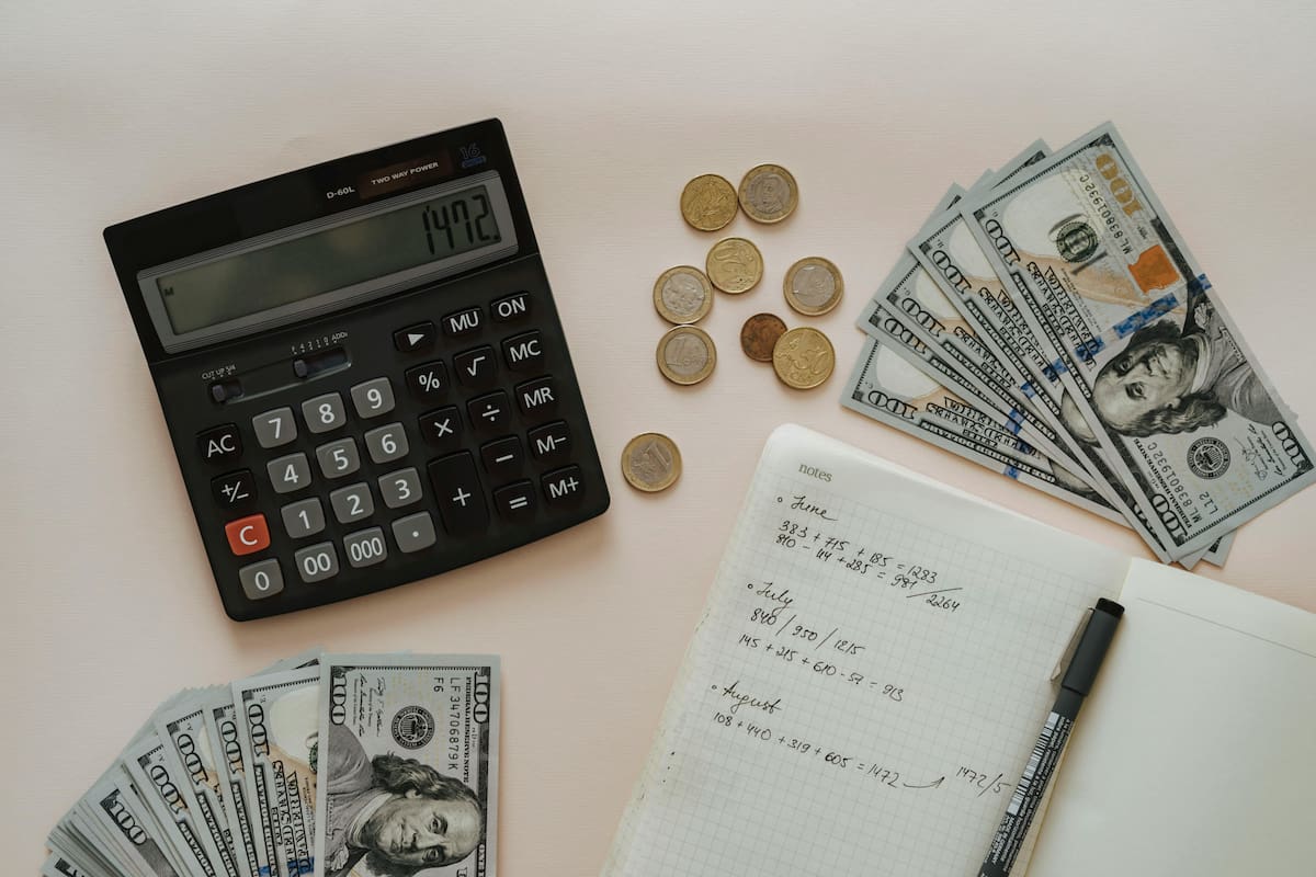 Cómo iniciar en la inversión con poco dinero y reducir el riesgo