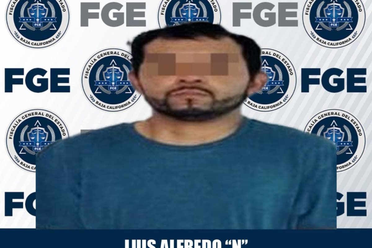 Hombre armado con cuchillo es vinculado a proceso tras amenazar a policías en Corregidora Norte