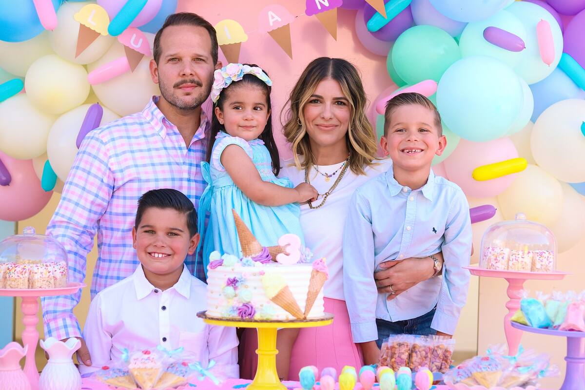 Luciana Morfín Bracamontes celebra sus 3 años de edad con una colorida fiesta infantil